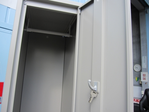 1人用ロッカー　鍵あり　ニューグレー　300ｘ515ｘ1650