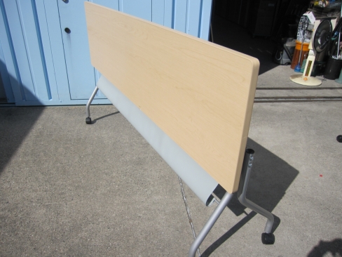会議用テーブル　木目チーク　1800ｘ500ｘ700　スタックテーブル