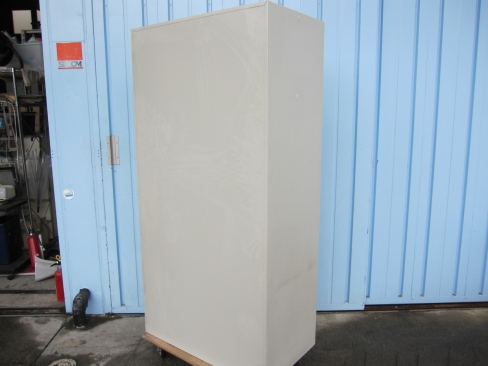 ３人用ロッカー　鍵あり　ニューグレー　900ｘ515ｘ1790