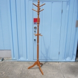 ポールハンガー 木製 H1800程度