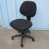 事務イス ブラック 肘なし オフィスチェア