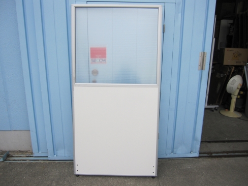 パーテーション　上部アクリル：下部ホワイト　900ｘ1800　カグクロ製