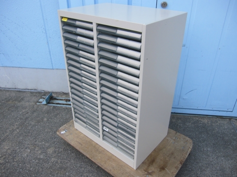 2列18段クリアケース　ニューグレー　590ｘ400ｘ880