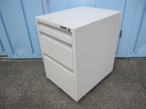 3段ワゴン　ホワイト　鍵なし　400ｘ510ｘ620