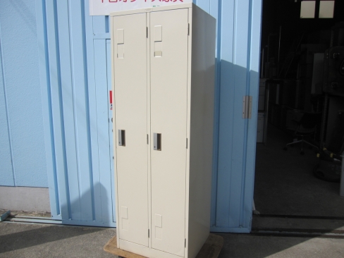 2人用ロッカー　ニューグレー　鍵あり　クロガネ製　607ｘ515ｘ1790