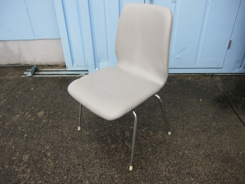 会議用チェア　ビニールレザー　ライトグレー