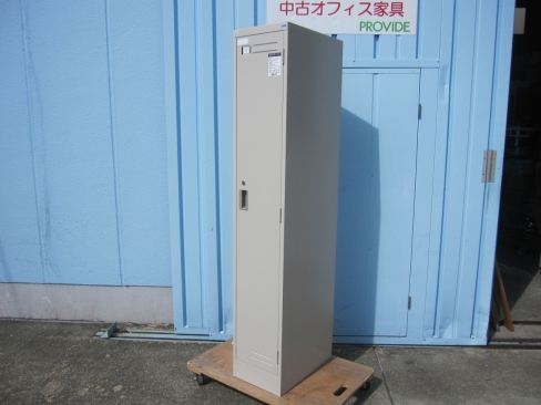 1人用ロッカー　鍵あり　ニューグレー　コクヨ製　316ｘ515ｘ1790