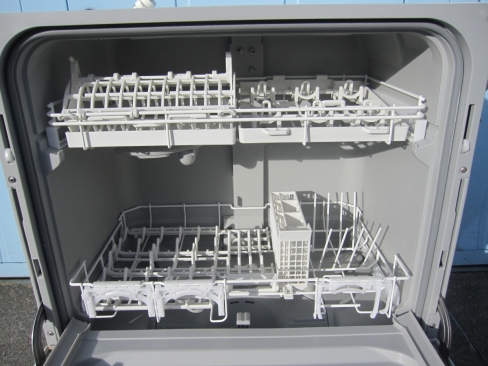 食洗器　Panasonic製　NP-TA4　２０２２年製　説明書なし