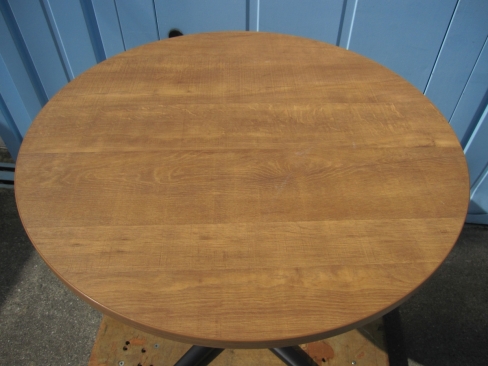 丸テーブル　φ750　H720　イトーキ製ノットワーク　木目チーク　TLLP-07CJT-22