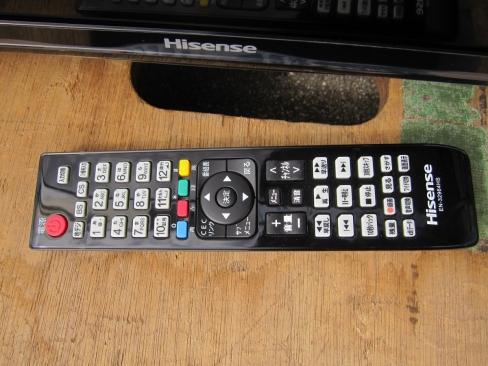 液晶テレビ　32型　ハイセンス　JQ10773　リモコンあり