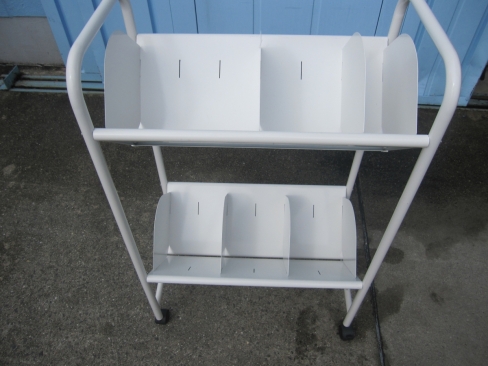 オープンワゴン　ホワイト　移動式本立て　600ｘ360ｘ940