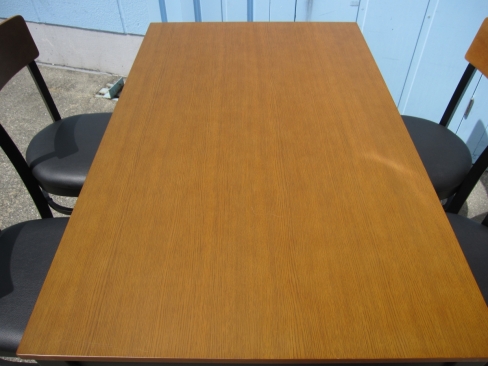 特価！　テーブルセット　テーブルｘ1　イスｘ4　テーブルサイズ1200ｘ750ｘ700