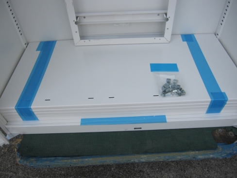 特価！　両開き書庫　ホワイト　鍵あり　イトーキ製シンライン　900ｘ450ｘ2150