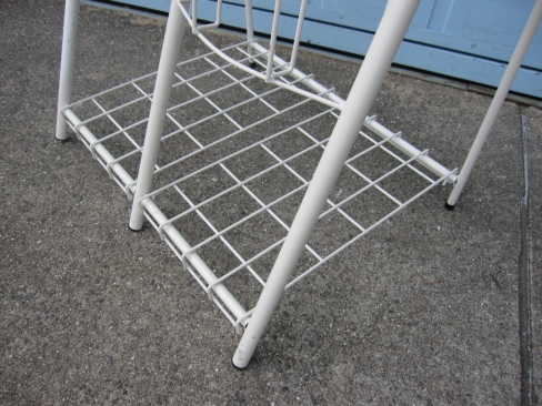 2列7段カタログスタンド　ホワイト　530ｘ450ｘ1420