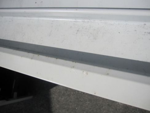 特価！　事務机　両袖デスク　鍵無し　ホワイト　1600ｘ715ｘ700　多少サビあり