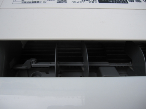 2023年製　エアコン　8畳用　三菱製霧ヶ峰　MSZ-XD2523-W-1　100V