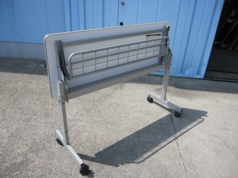 会議用テーブル　ホワイト　1200ｘ450ｘ700　スタックテーブル