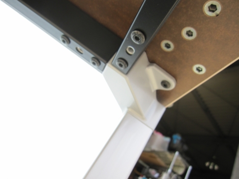 ワークデスク　配線カバー無し　1400ｘ700ｘ720　コクヨ製デルフィ２