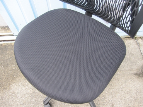 事務イス　ブラック　イナバ製イエラチェア　ハイバック