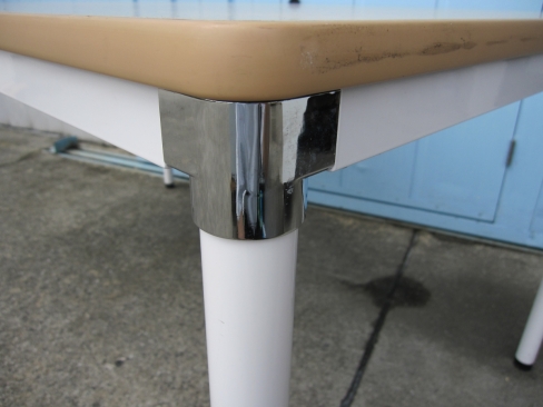 会議テーブル　木目　1500ｘ900ｘ720　4本脚