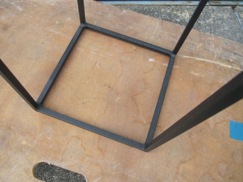 フォンスタンド　300ｘ300ｘ1000　ブラック　電話台　スチール製