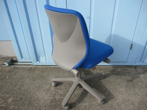 事務イス　コクヨ製セディスタチェア　ブルー　肘なし　CRS-G420F3