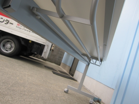 会議用テーブル　ホワイト　1800ｘ450ｘ705　スタックテーブル