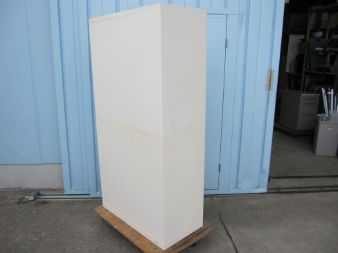 上下書庫セット　ホワイト　鍵あり　800ｘ400ｘ1760　オカムラ製ヴィラージュ　多少日焼けあり