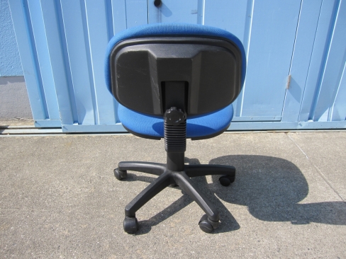 事務イス　ブルー　SNC-E9