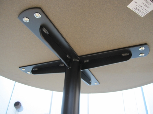 丸テーブル　φ750　H720　イトーキ製ノットワーク　木目チーク　TLLP-07CJT-22