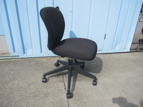 事務イス　ブラック　肘なし　ジョインテックス