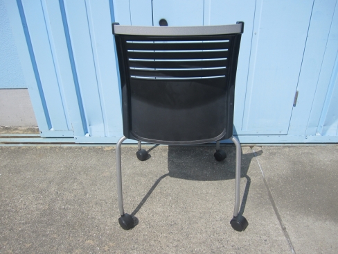 会議用チェア　ブラック/ブルー　キャスター付き