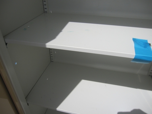 両開き書庫　鍵あり　700ｘ450ｘ1850　プラス製