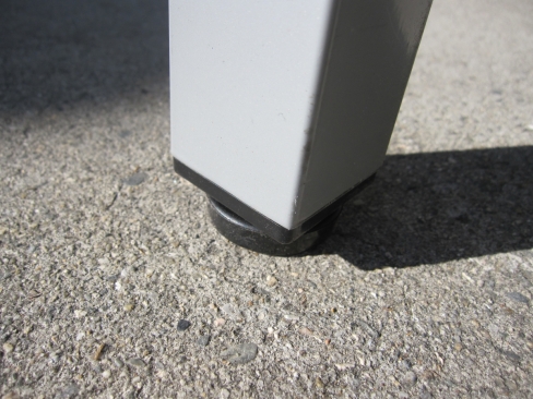 会議テーブル　ホワイト　1800ｘ900ｘ700　配線ボックスあり