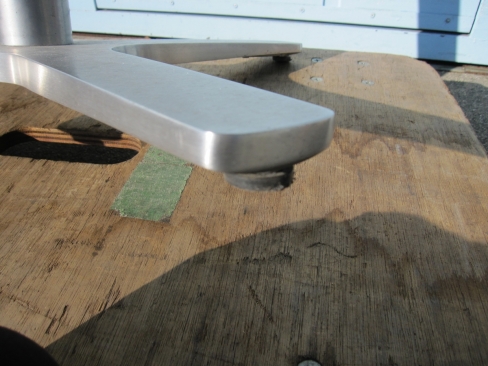 丸テーブル　ホワイト　φ750　H700