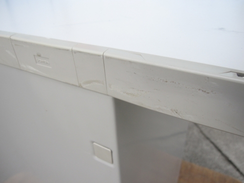 ３段脇机　ニューグレー　鍵あり　400ｘ700ｘ700　ウチダ製フィード