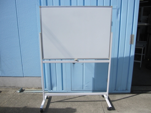脚付両面ホワイトボード　　W1200