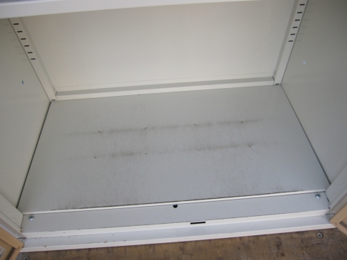 両開き書庫　鍵あり　700ｘ450ｘ1100　ホワイト/扉チーク　プラス製