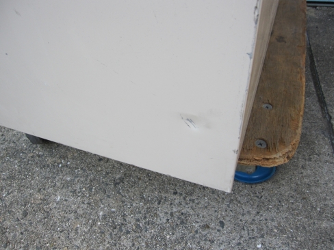 両開き書庫　鍵あり　ニューグレー　コクヨ製　880ｘ380ｘ1790