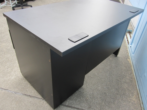 事務机　ブラック　鍵あり　1200ｘ700ｘ700　片袖デスク