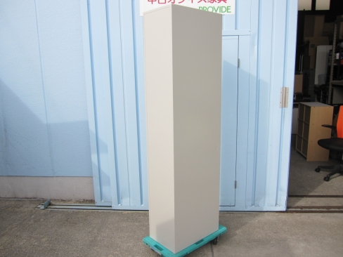 １人用ロッカー　ニューグレー　鍵あり　317ｘ515ｘ1790　ナイキ製