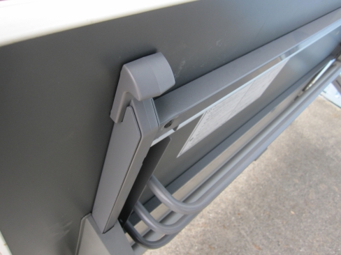 会議用テーブル　ホワイト　1800ｘ600ｘ700　スタックテーブル　幕板あり　ウチダ製