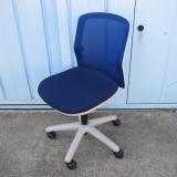 事務イス ブルー ウチダ製エニーザチェア 肘なし メッシュ ローバック