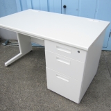 事務机 鍵あり ホワイト 1200x700x700 片袖デスク
