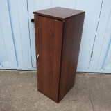 扉付き木製シューズボックス 300x350x910