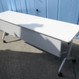 会議テーブル スタックテーブル 幕板あり ホワイト 1800x450x720 コクヨ製