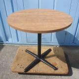 丸テーブル φ750 H720 イトーキ製ノットワーク 木目チーク TLLP-07CJT-22