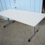 特価! 会議テーブル 1800x800x700 ホワイト 配線穴あり キャスター付き スタックテーブル