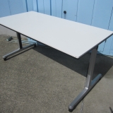 会議テーブル T字脚 ホワイト 1500x750x720 オカムラ製
