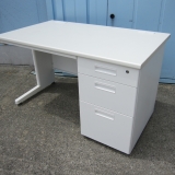 事務机 ホワイト 鍵あり 1200x700x700